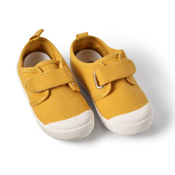 Chaussures en canevas jaunes - grandeur 26